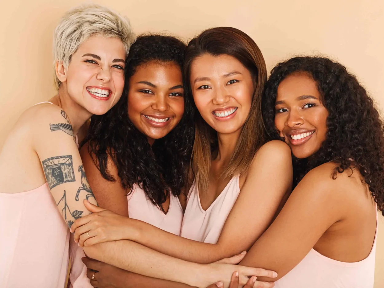 women-smiling-scaled