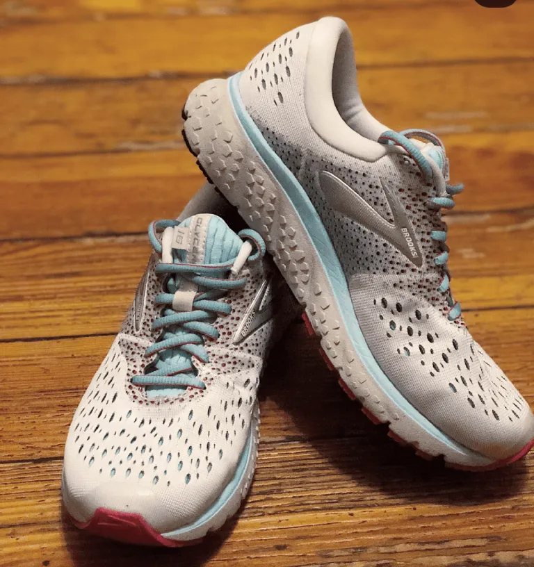 sneaker.png